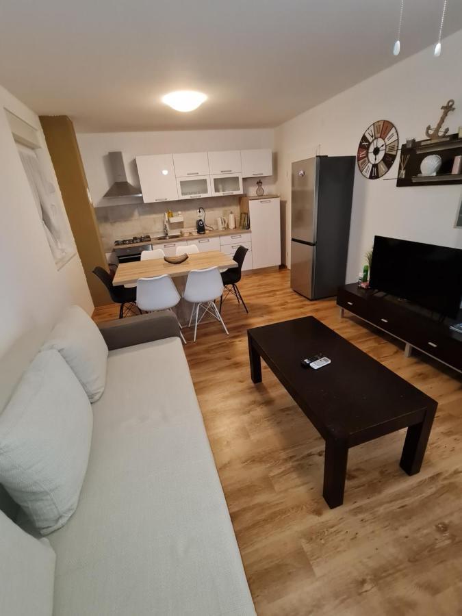 Apartament Delfin Vidalici Apartman Kustići Zewnętrze zdjęcie